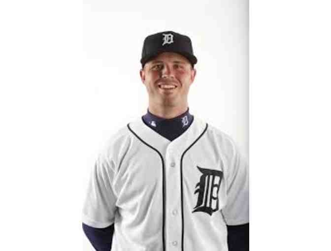 Autographed Photo of Detroit Tiger, Buck Farmer #45