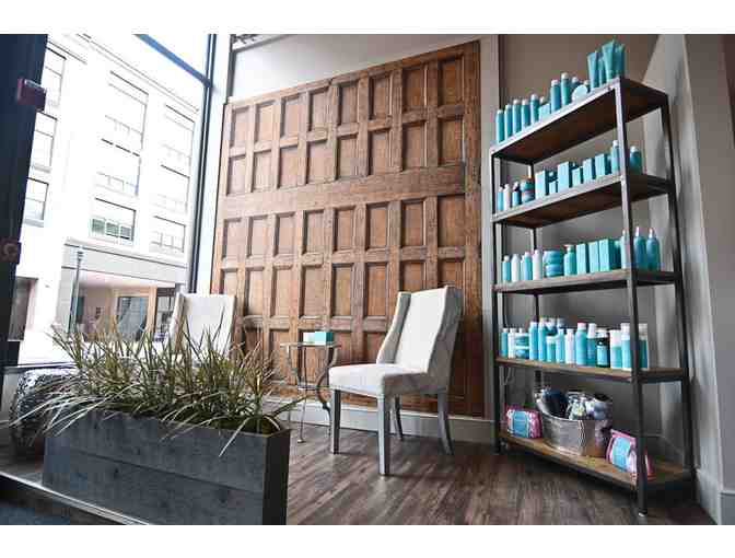 Cut and Dry by Jewel at Salon Etre