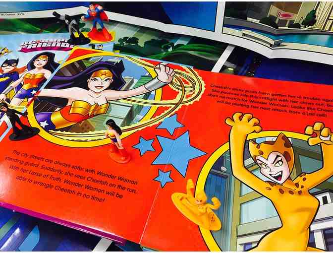 DC Super Friends My Busy Book Kit