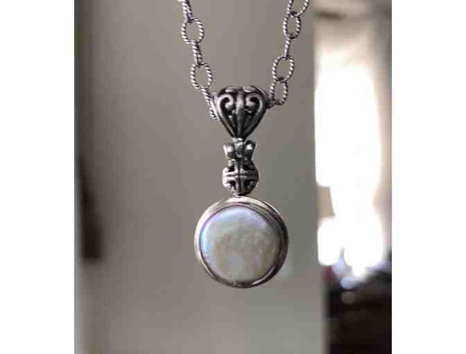 Coin Pearl Pendant Necklace