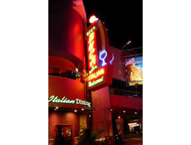 Ultimate Universal Studios Getaway Package!