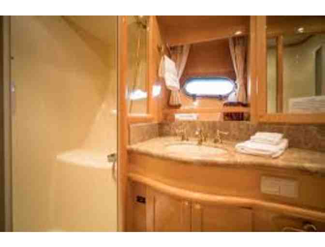 3-Hour Sunset Cruise for 6 /Marina del Rey--Appetizers and Cocktails Included!