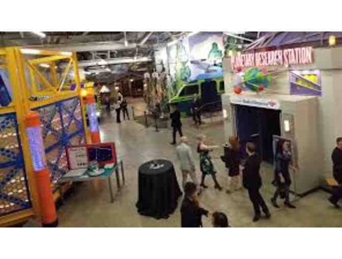 Discovery Cube - 4 tickets to any location - fun, hands-on, family, science museum