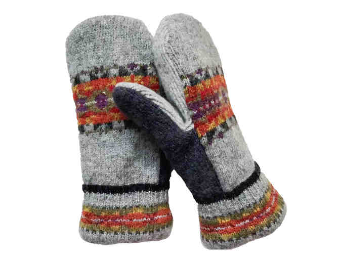 Beautiful Hand-Made Maine Wool Mittens - Photo 1