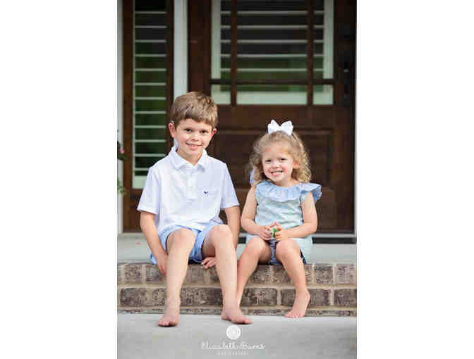 Elizabeth Burns Photography - 1 Hour On-Location Photo Session