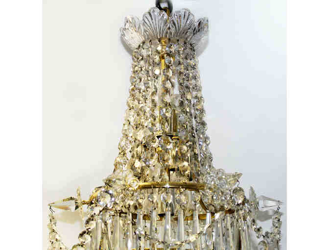 Illuminate Your Home Like the Palace Theatre With 'The Judy Chandelier'