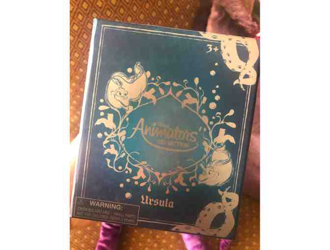 Disney Animators' Collection - Ursula with Flotsam and Jetsam