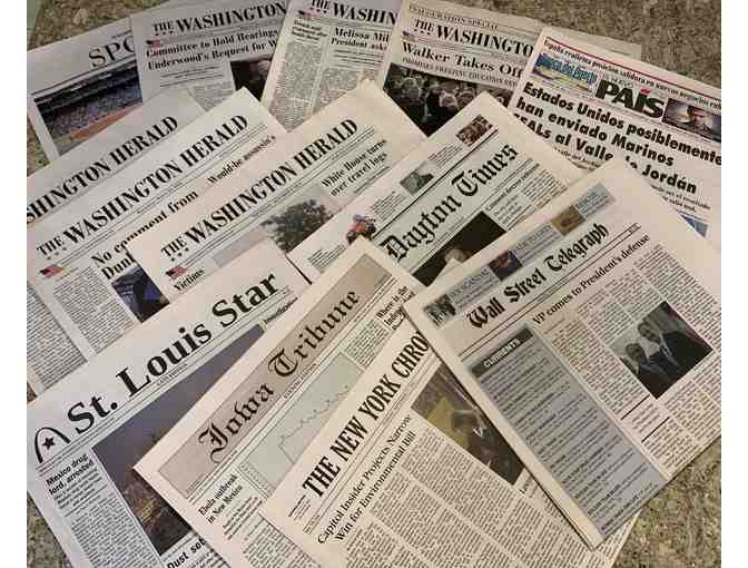 Memorabilia from Netflix's first original production, HOUSE OF CARDS.