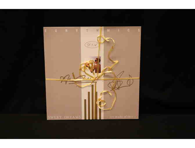 Annie Lennox Records and Wockoder Turntable Player