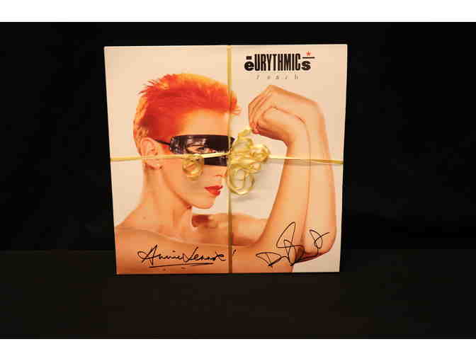 Annie Lennox Records and Wockoder Turntable Player