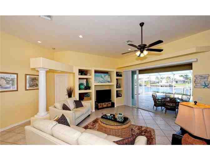 Cape Coral FL - one week in waterfront vacation home with pool