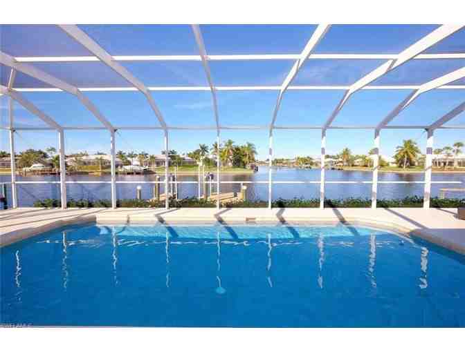 Cape Coral FL - one week in waterfront vacation home with pool