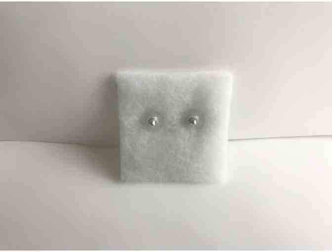 Stella and Dot Silver Zariah Studs