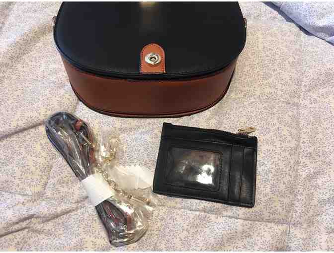 Davis & Towne Milano Cross-Body Handbag