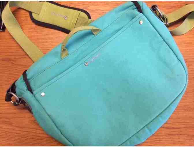 Sherpani Messenger Bag
