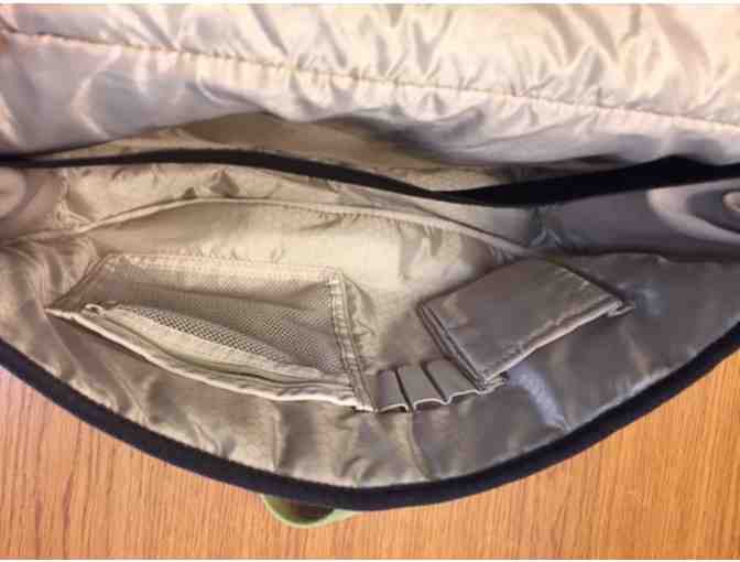 Sherpani Messenger Bag