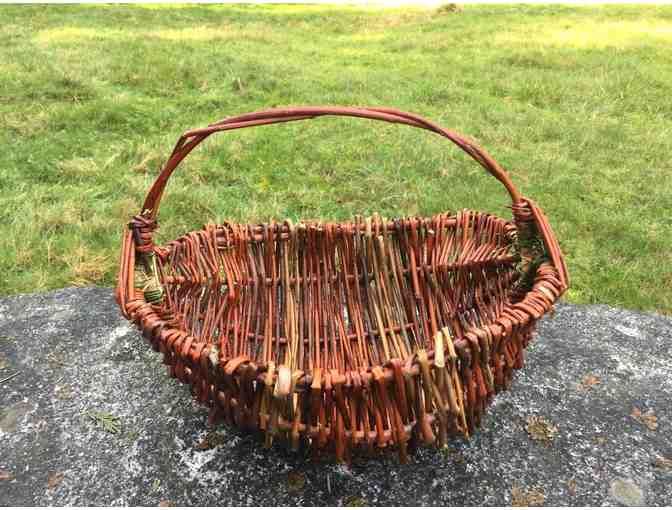 Appalachain Style Willow Basket