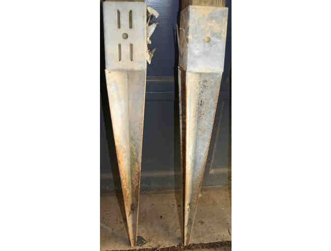 Ground Post Spikes