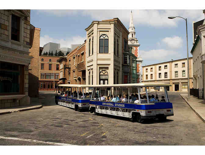 2 Tickets to Universal Studios Hollywood