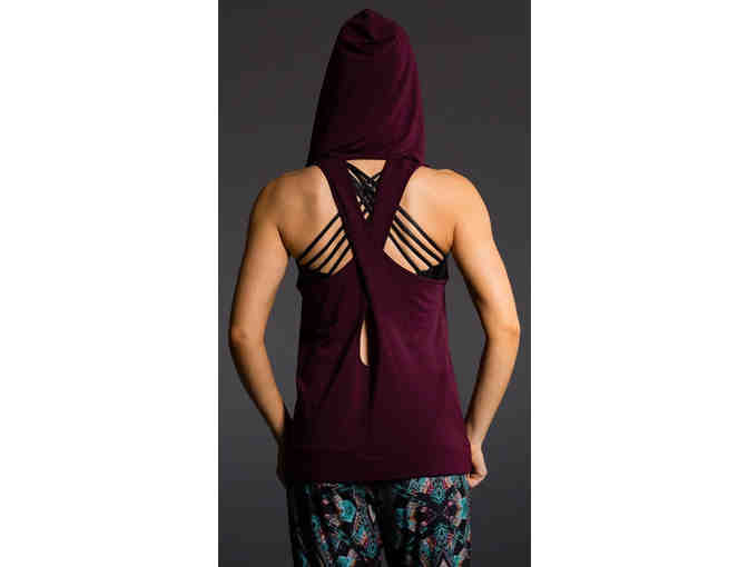 San Diego Fit Workout Gear - Onzie Burgundy Hot Yoga Wear X Back Hoodie