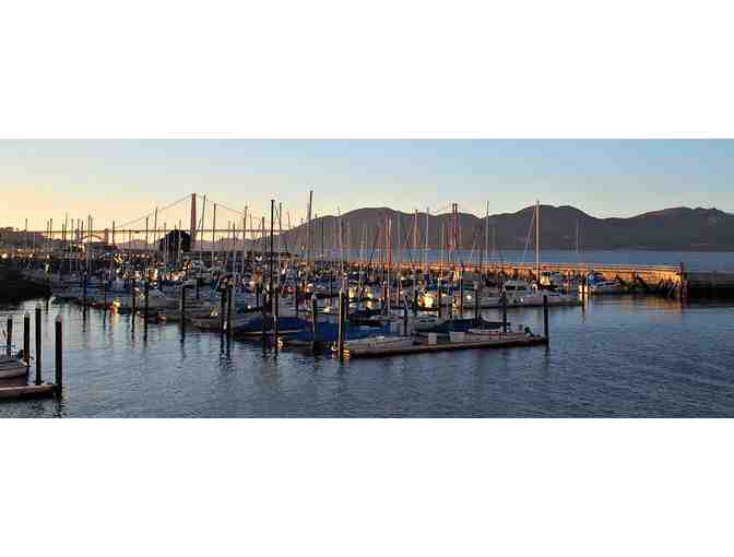 Lunch at Iconic Greens Restaurant for 4-6