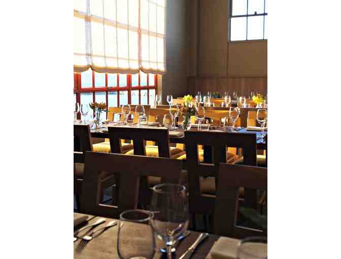 Lunch at Iconic Greens Restaurant for 4-6