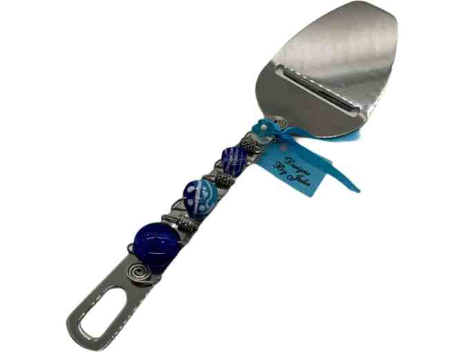 Beaded Cheese Slicer