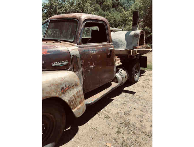 Jalopy's Pizza: The Pizza Party Comes to You!