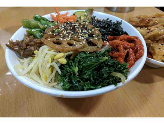 Downtown Adventure at The Broad & Eko Eats