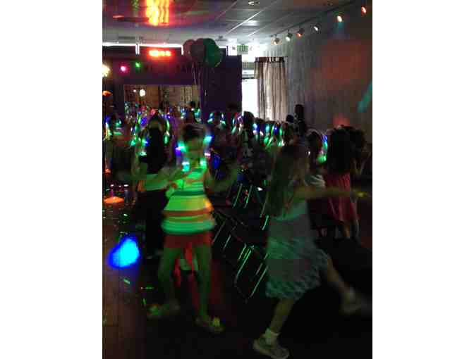 4th Grade End of the Year Dance Party -  OPEN TO GIRLS & BOYS!!!!