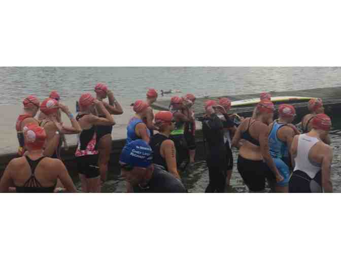 We Fit MOMS - 1 Free Season