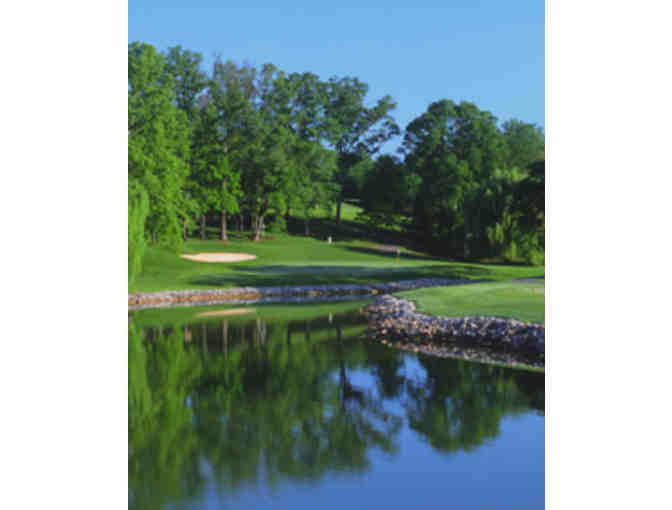 Golf at The Water's Edge