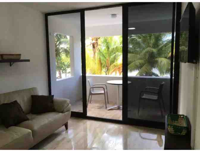 Weeklong Vacation in a Private Apartment in Cancun!