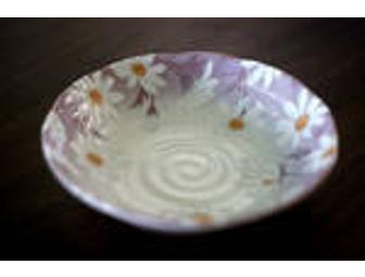 Cute Ceramic Bowl Set of 5--Designed w/White Daisies