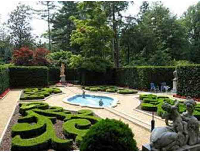 Hillwood Estate, Museum & Gardens