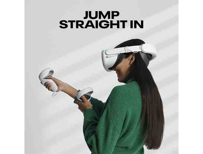 Oculus Quest 2 Advanced All-In-One Virtual Reality Headset 128 GB, Carrying Case $75 GC