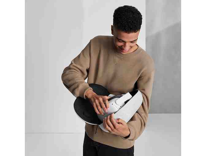 Oculus Quest 2 Advanced All-In-One Virtual Reality Headset 128 GB, Carrying Case $75 GC