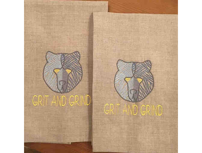 Grit & Grind Hostess with the Mostess Set