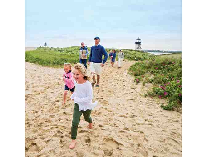 Vineyard Vines Beach Photo Attire ($500 Gift Card to VV by Oak Hall)