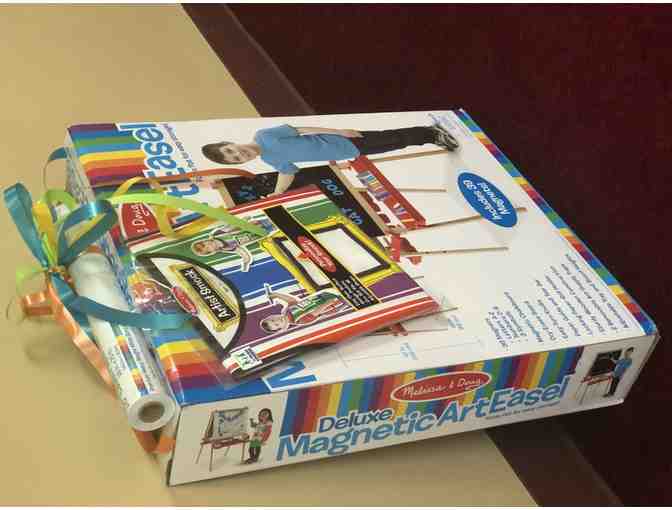 Melissa & Doug Artist Easel set