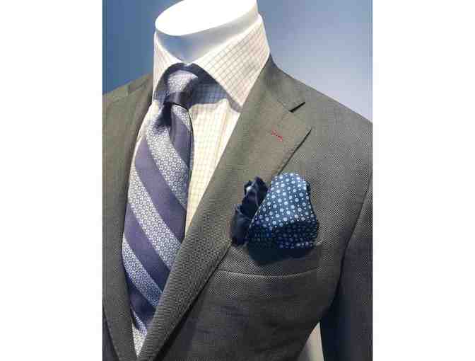 Men's Consultation & $500 Gift Card towards purchase at Oak Hall