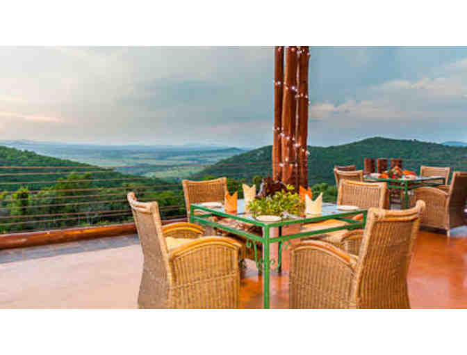 EXPERIENCE AFRICA! - Six Day SAFARI for Two.