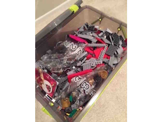 LEGO Mega Builder Kit