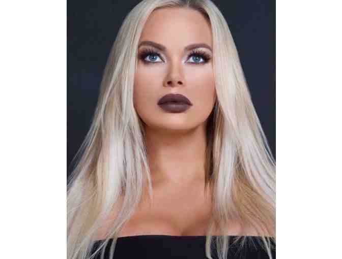 1-Hour Makeup session with Schock Makeup