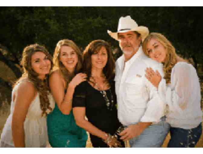 Large Pizza Dinner at Terra Vino