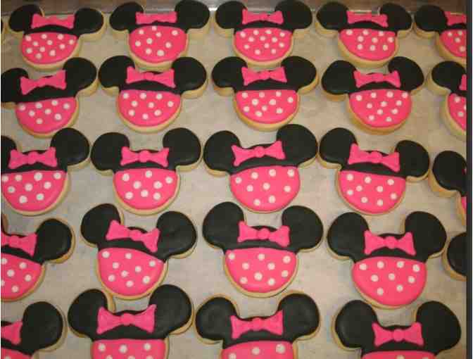 Your Sweet Expectations Cake - Custom Cakes & Cookies