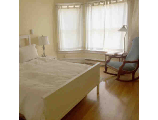 Airbnb Weekend in Central Berkeley for Four