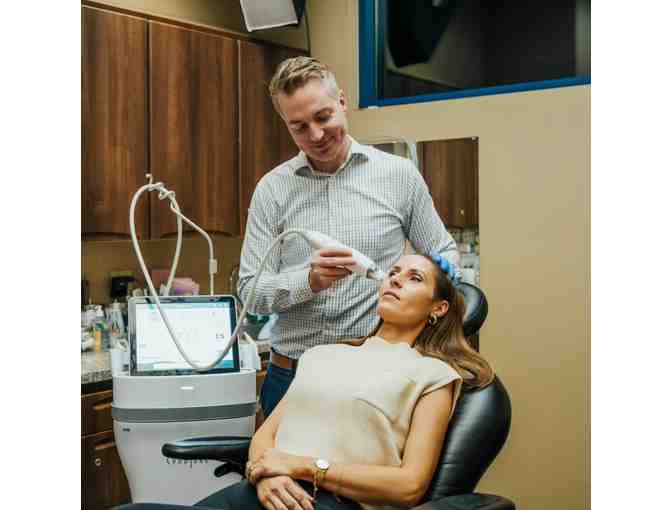 Pasadena Cosmetic Surgery - Dr. Adam O'Toole Consultation and Microneedling