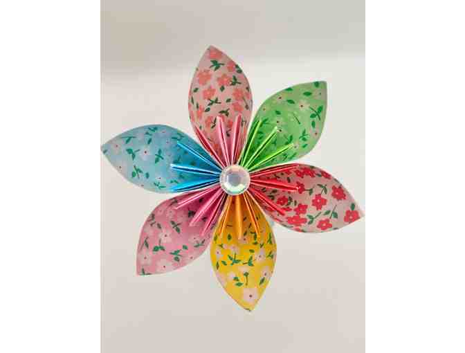 Pink Periwinkle Blooms