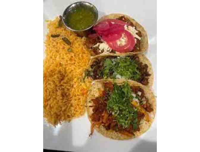 Crossroads Fund Eats!